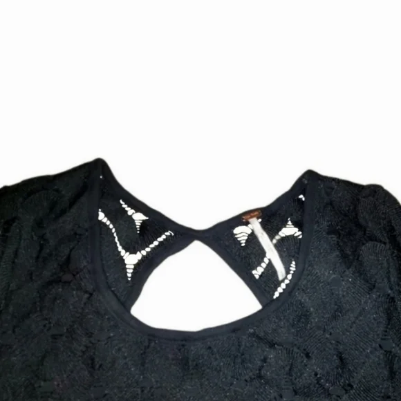 Free People Wild Thing Crochet Knit Black Mini Dress sz S Open Back Long Sleeve - Picture 5 of 15